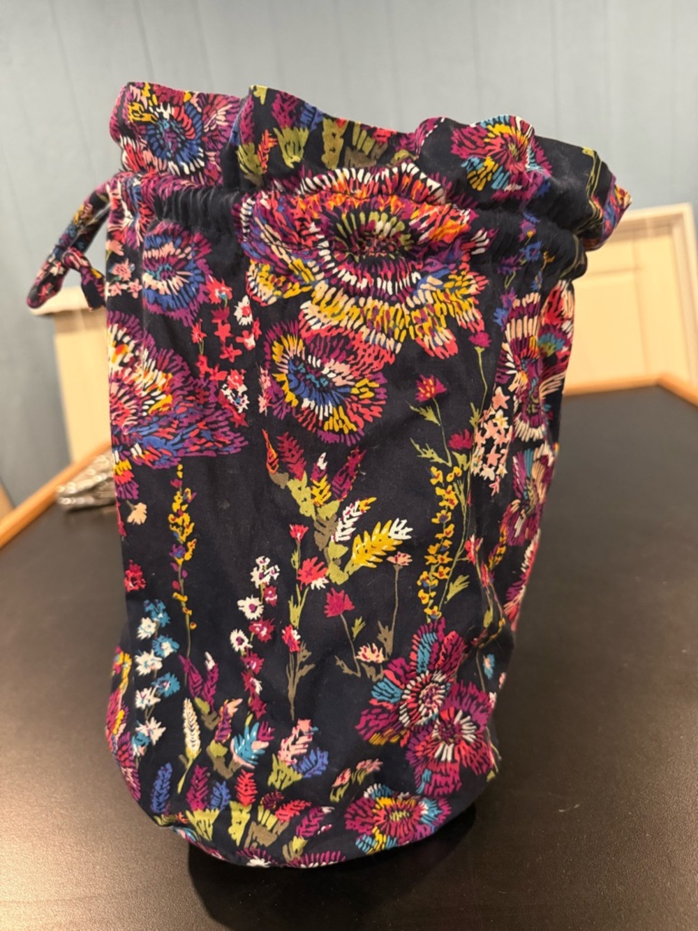 Vera Bradley Wildflower Ditty cinch Bag - Multicolor, like new